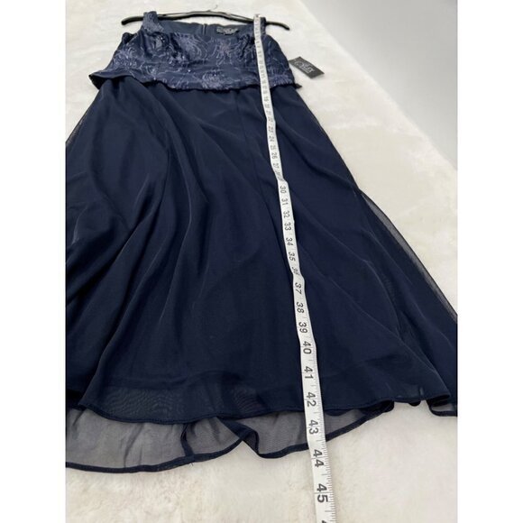 NWT Alex Evenings Size 8P Square Neck Sequin Waves Midi Dress Navy *Dress Only* - Picture 6 of 12